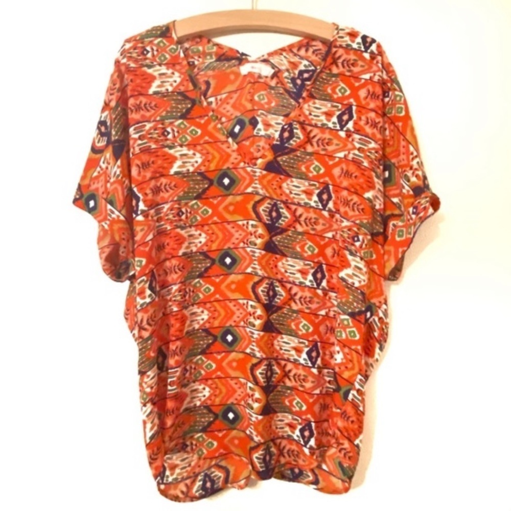 LUSH Aztec boho print short sleeve v-neck oversized blouse
